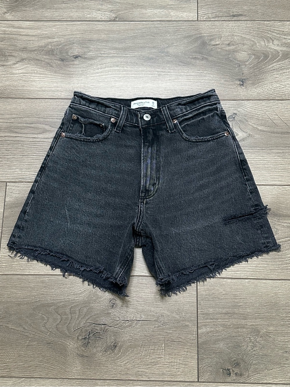 Abercrombie & Fitch The Dad High Rise Curve Love Stretch Jean Shorts Black 26